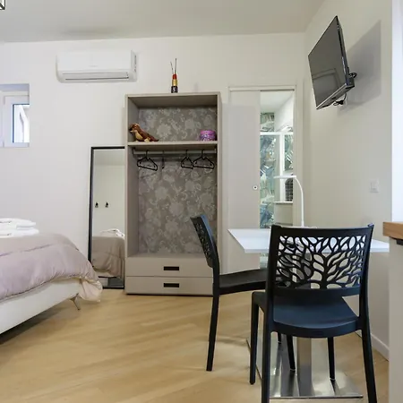 Apartment A Casa Di Ugo *